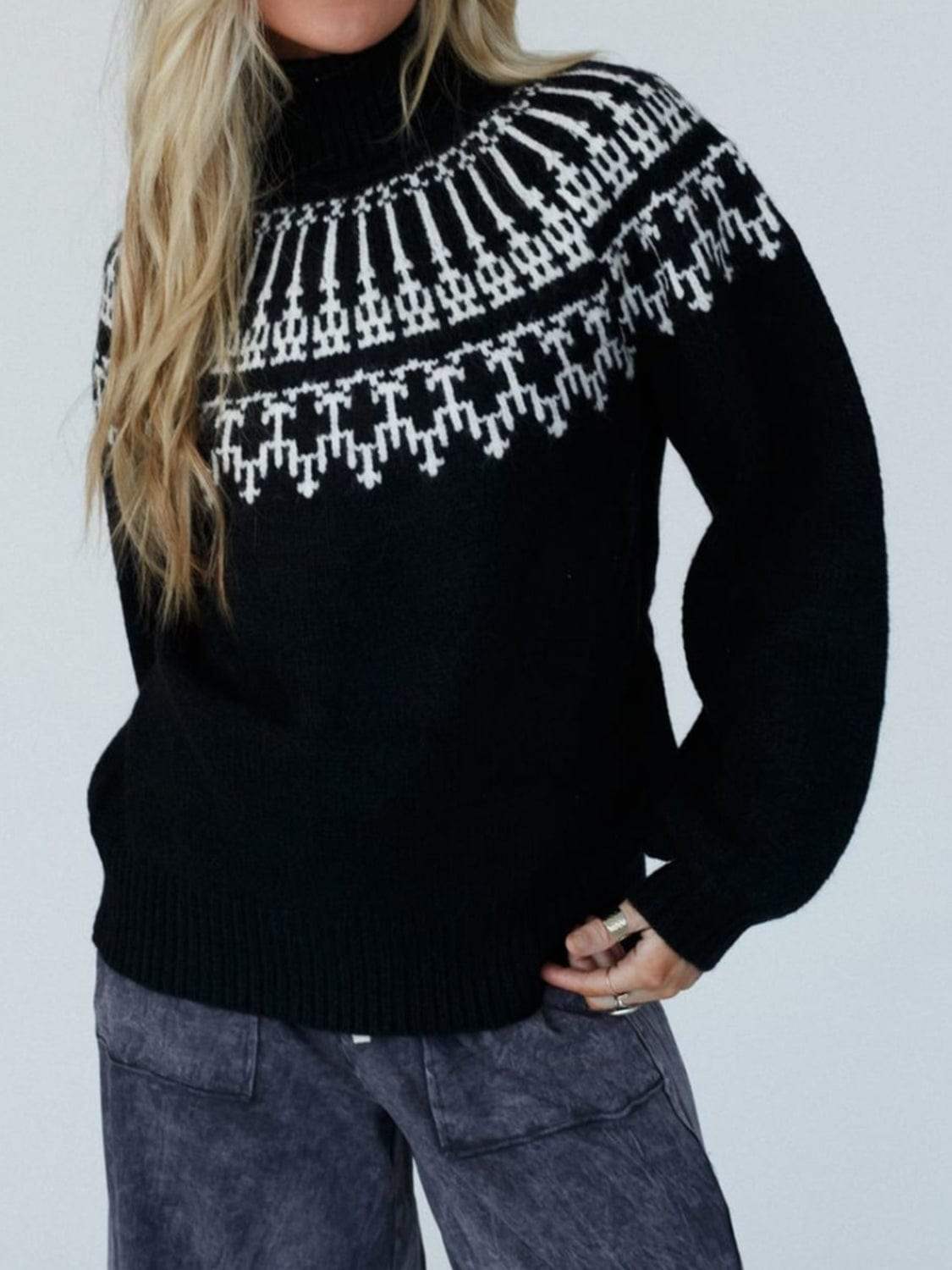 Contrast Turtleneck Long Sleeve Sweater - Trendsi - Flyclothing LLC