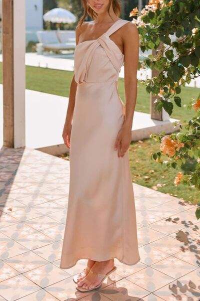 Ruched Single Shoulder Sleeveless Maxi Dress - Trendsi - Flyclothing LLC