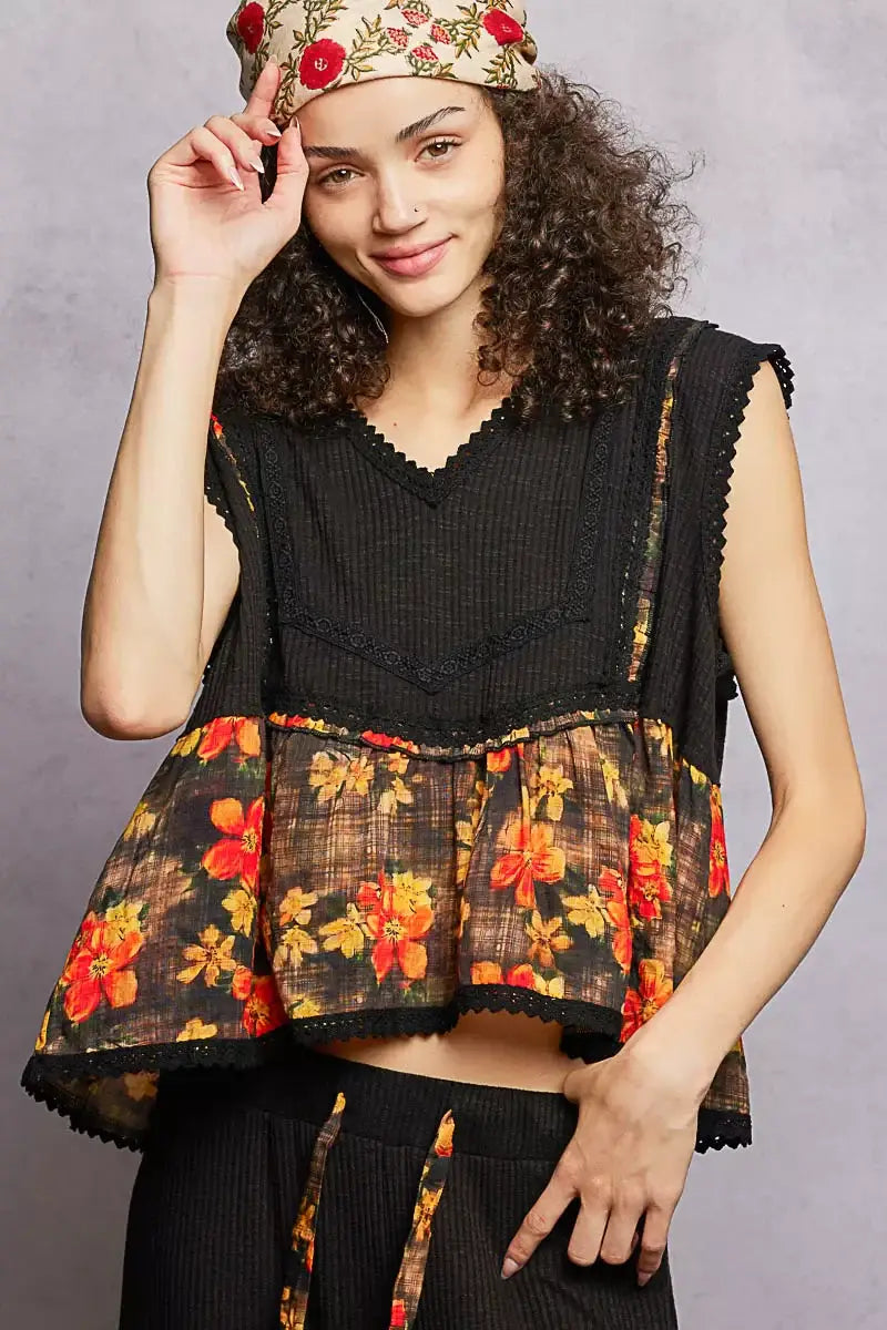 POL Lace Detail Floral Cropped Ruffled Top - Trendsi - Flyclothing LLC