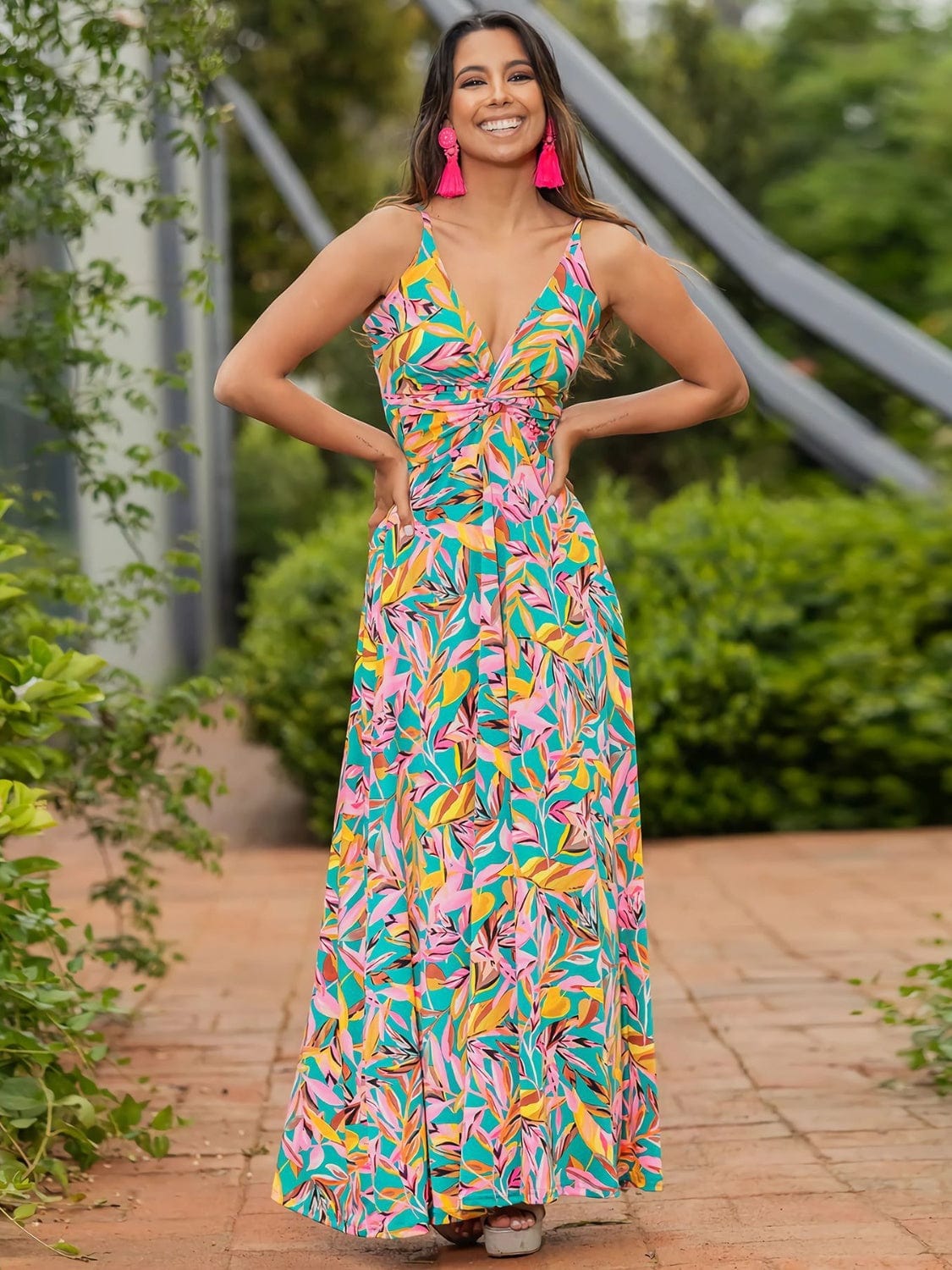 Twisted Printed V-Neck Cami Dress - Trendsi