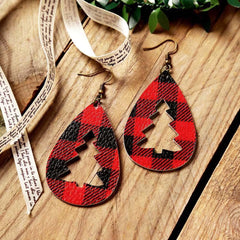 PU Leather Cutout Christmas Tree Earrings - Trendsi