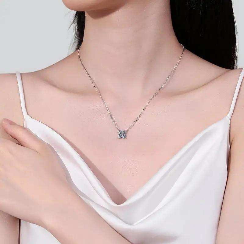 1.26 Carat Moissanite 925 Sterling Silver Geometric Shape Pendant Necklace - Trendsi - Flyclothing LLC
