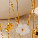 18K Gold-Plated Stainless Steel Flower Pendant Necklace - Trendsi - Flyclothing LLC
