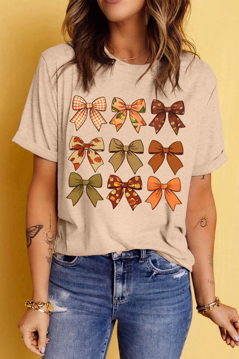 Bow Graphic Round Neck Short Sleeve T-Shirt - Trendsi - Flyclothing LLC