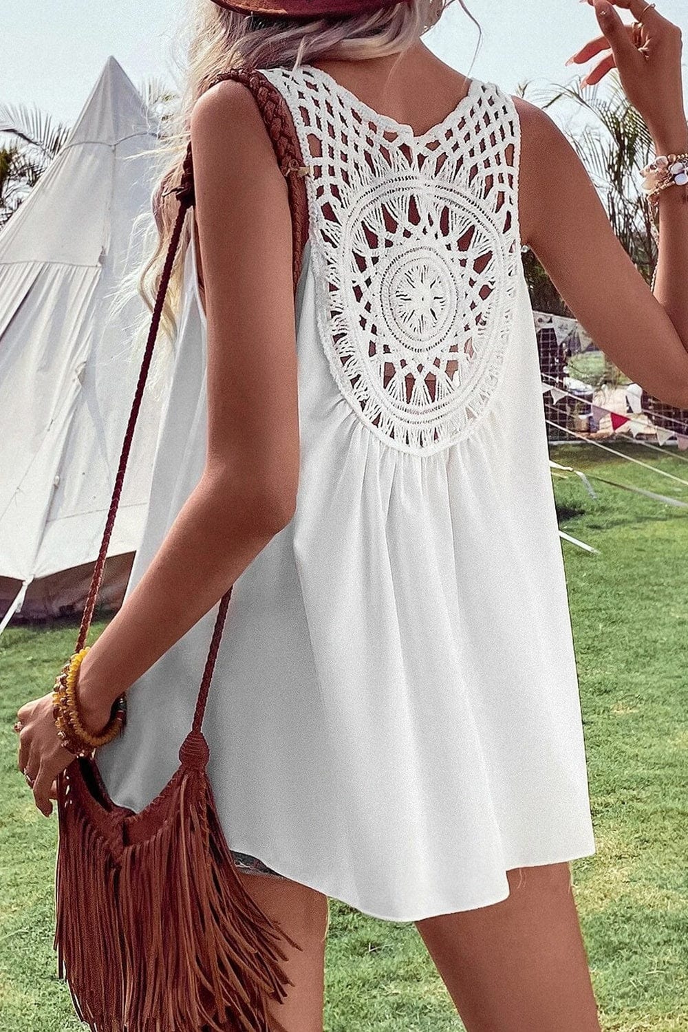 Openwork V-Neck Tank - Trendsi