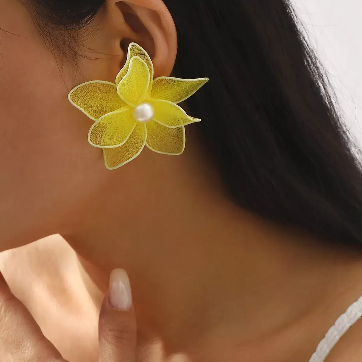 Flower Pearl Stud Earrings - Trendsi - Flyclothing LLC