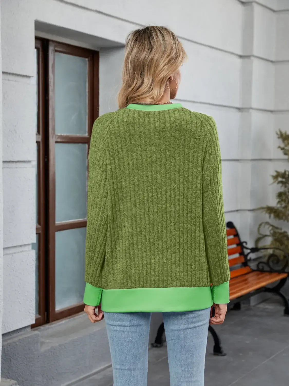 Contrast Trim Round Neck Long Sleeve T-Shirt - Trendsi - Flyclothing LLC