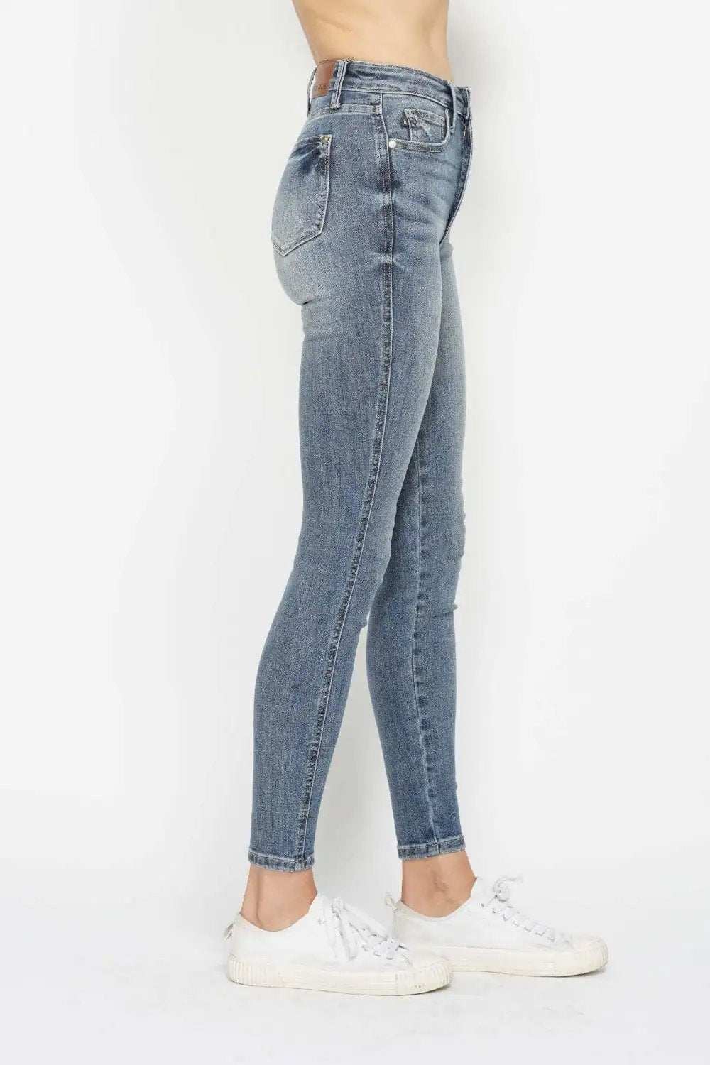 Judy Blue Full Size Tummy Control Contrast Wash Skinny Jeans - Trendsi - Flyclothing LLC