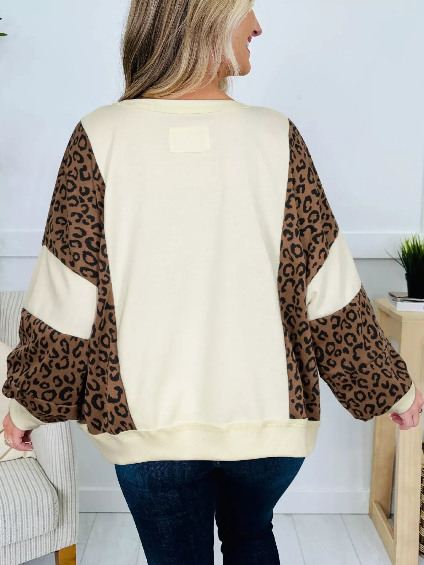Leopard Round Neck Sweatshirt - Trendsi - Flyclothing LLC