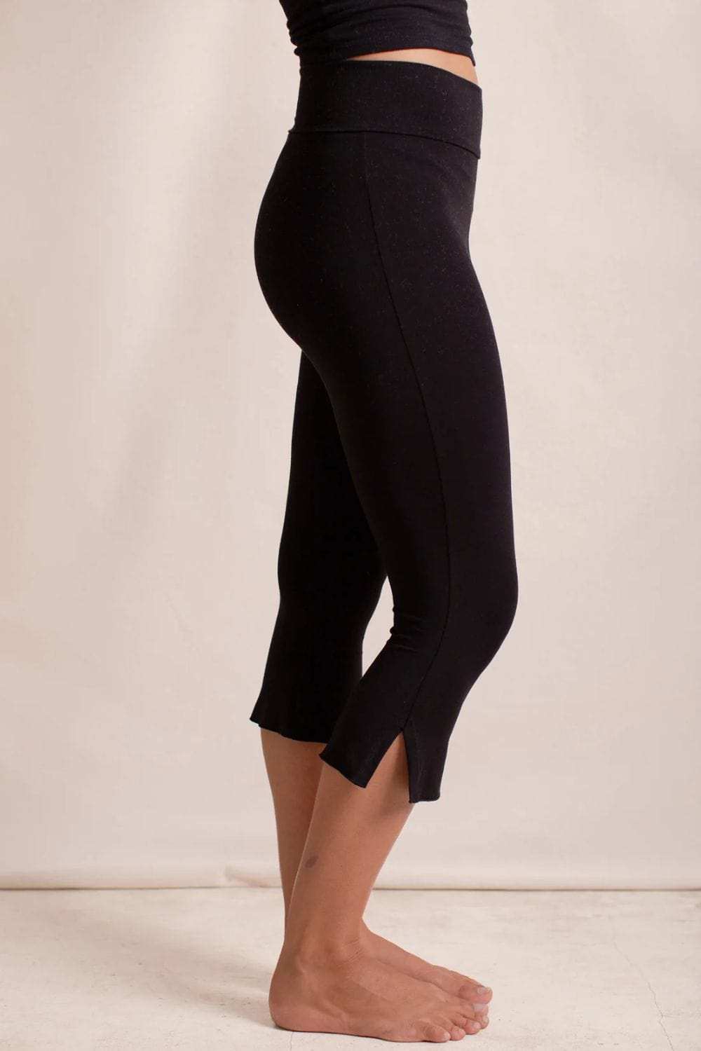 Side Slit Capris Leggings - Trendsi - Flyclothing LLC