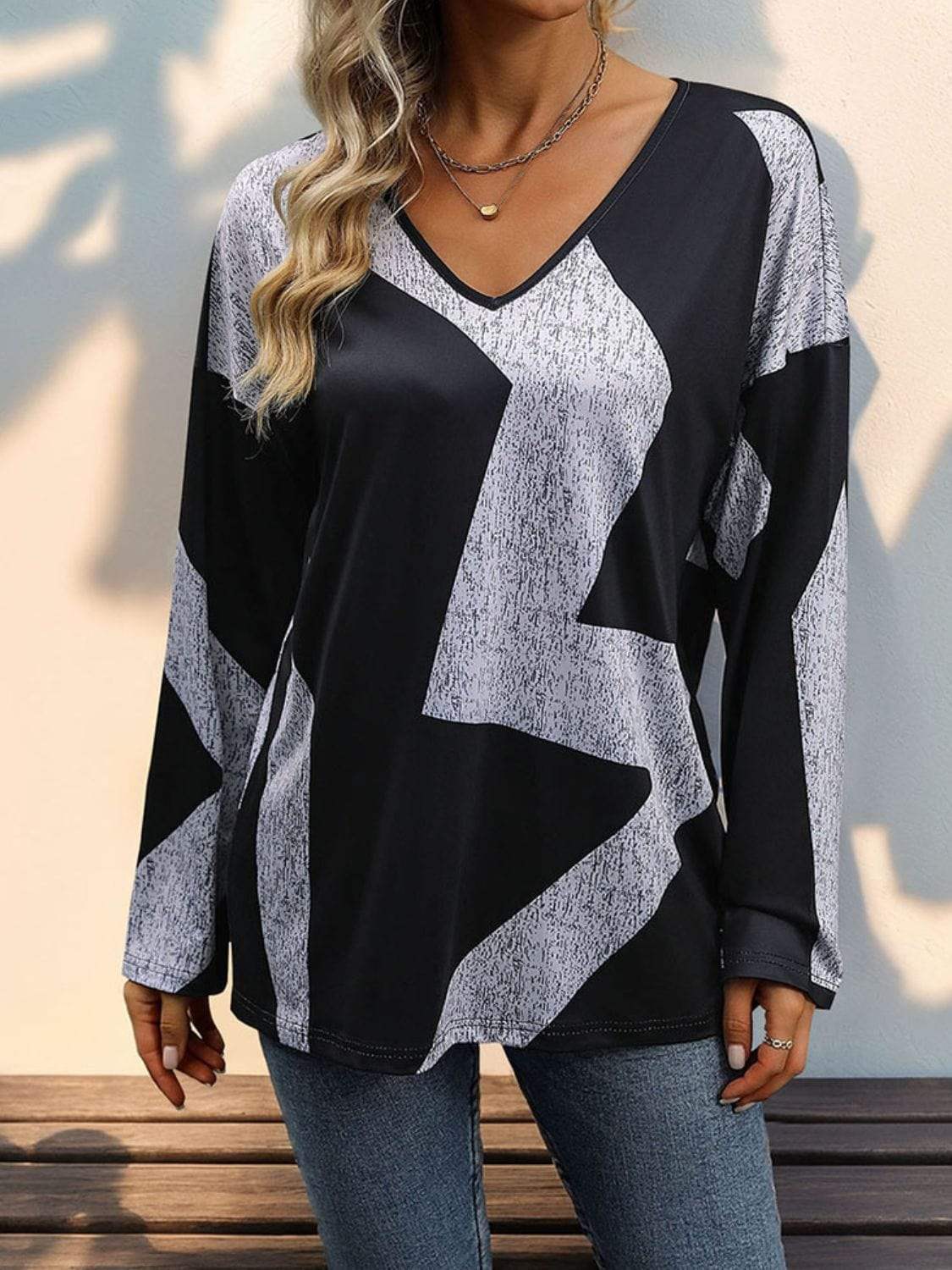 Color Block V-Neck Long Sleeve T-Shirt - Trendsi - Flyclothing LLC