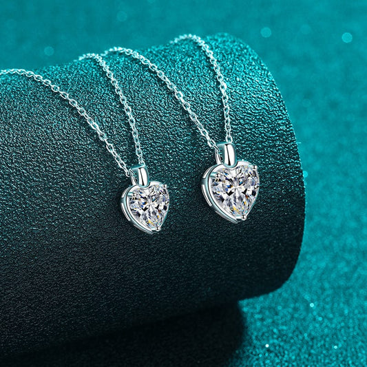 2 Carat Moissanite 925 Sterling Silver Heart Shape Necklace - Trendsi