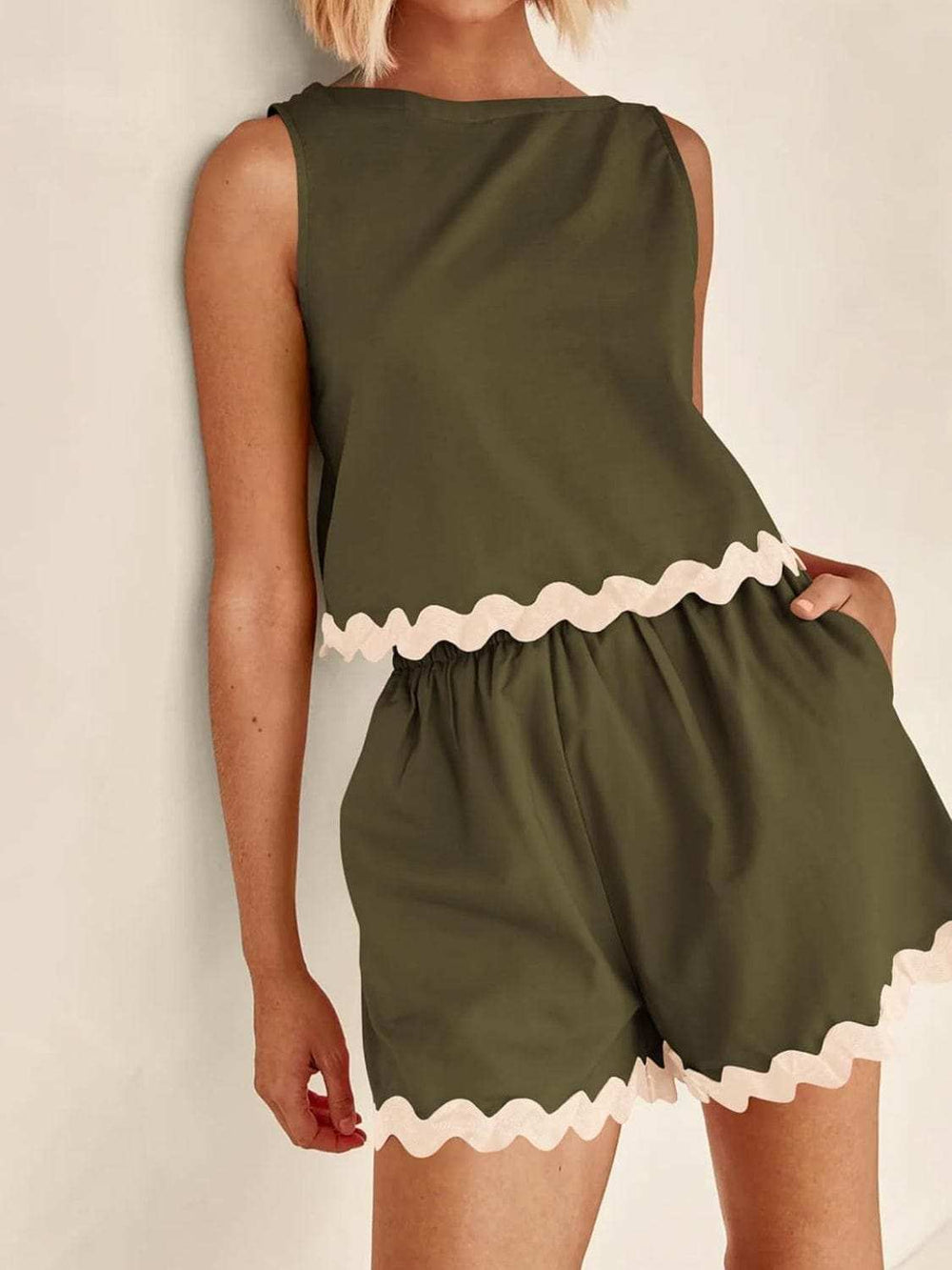 Contrast Trim Sleeveless Top and Shorts Set - Trendsi - Flyclothing LLC