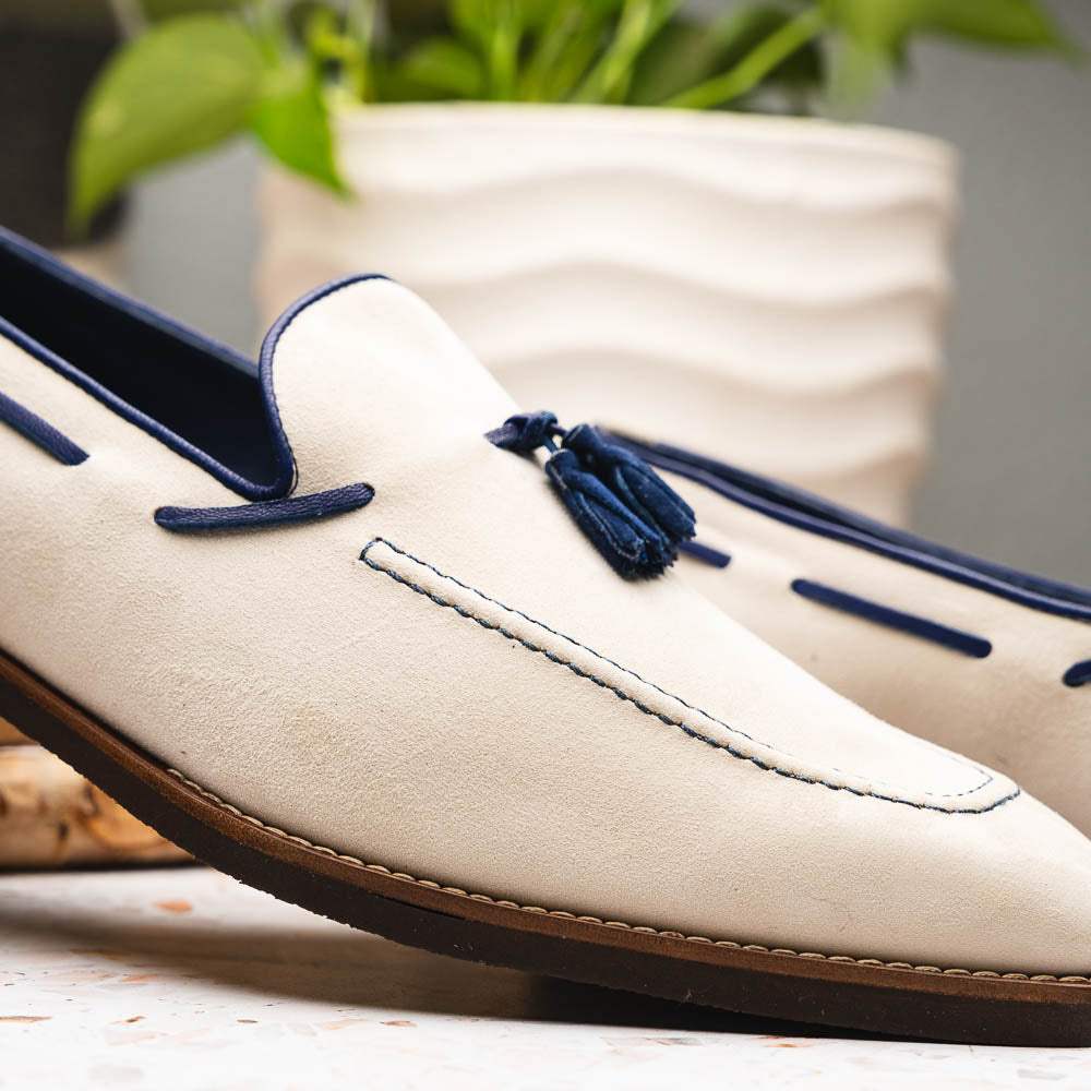 16-628-SND CARMEN Sueded Goatskin & Crocodile Tassel Loafer, Sand - Zelli Italia - Flyclothing LLC