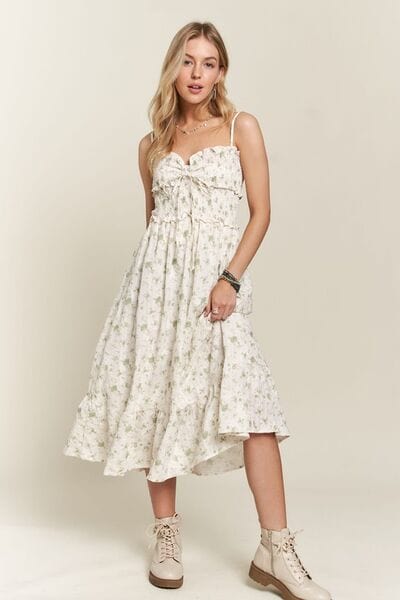 ADORA Smocked Floral Sweetheart Neck Cami Dress - Trendsi