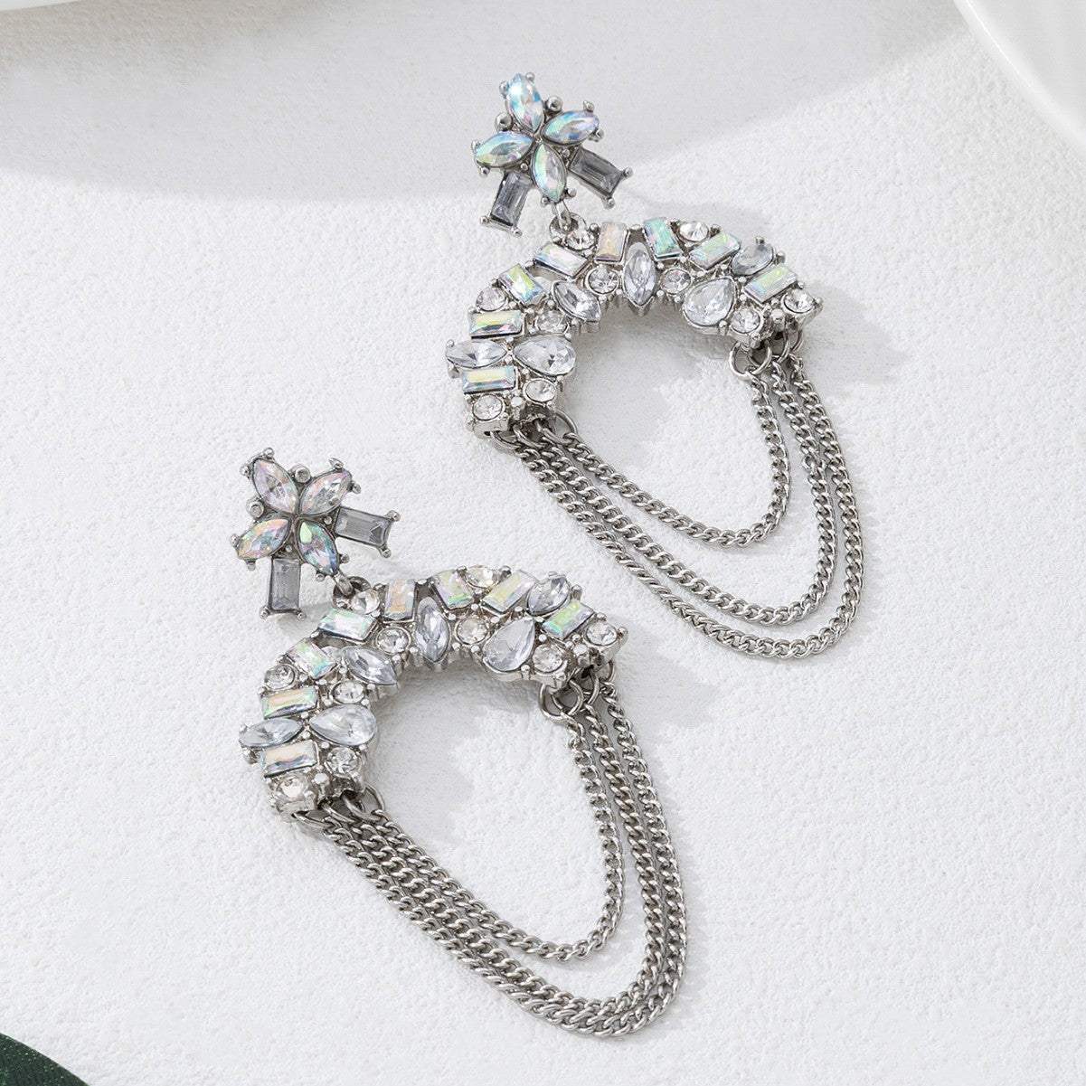 Trending Fashion Chain Rhinestone Drop Earrings For Women, Unique Versatile Light Luxury Alloy Ear Jewelry, Geometric Stud Earrings - My Store - Flyclothing LLC