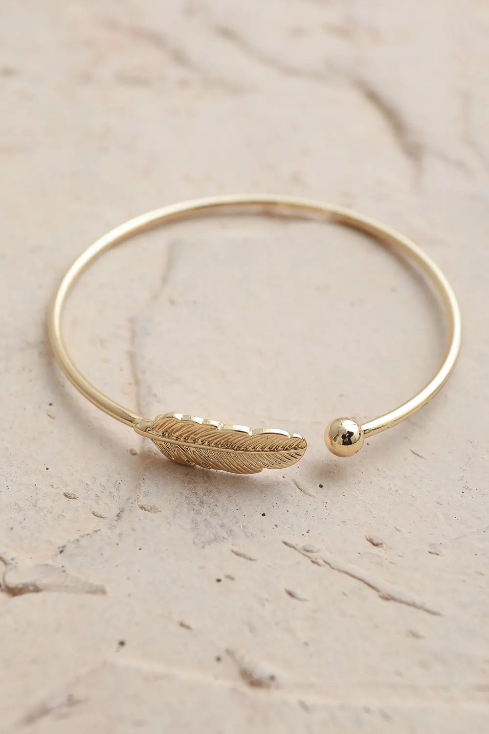 Chic Feather Cuff - Boho Clothing and Accessories - Flyclothing LLC