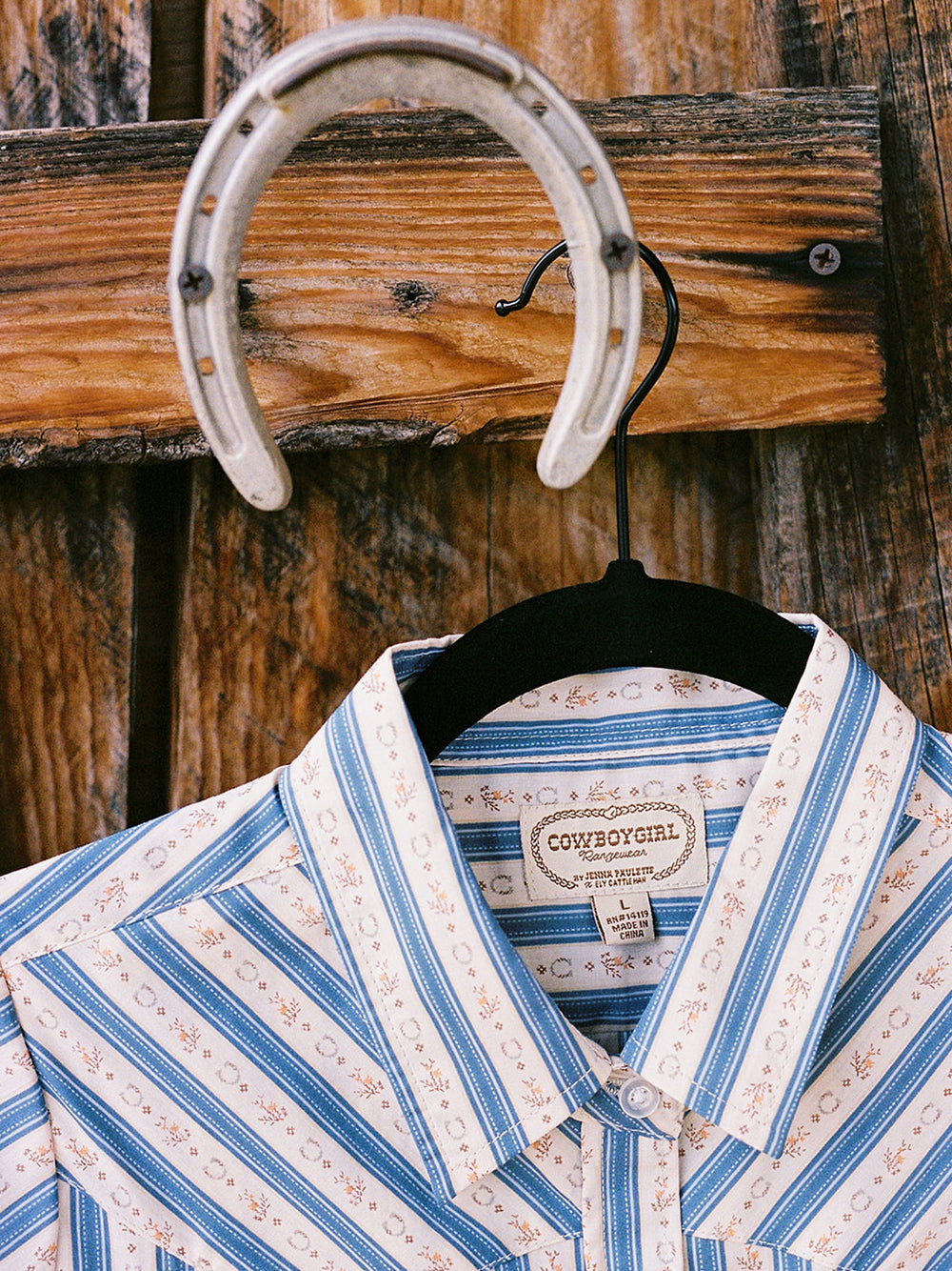 Girl's Cowboygirl Blue Horseshoe Stripe Print Granddaddy Western Snap Shirt