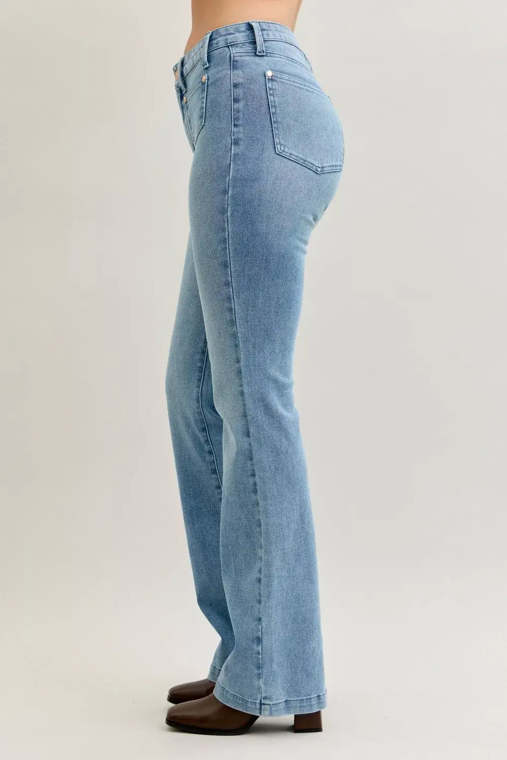 Judy Blue Full Size Mid Rise Bootcut Jeans with Contrast Wash & Front Patch Pockets Plus Size - Trendsi - Flyclothing LLC