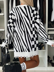 Contrast Round Neck Long Sleeve Oversize Sweater - Trendsi