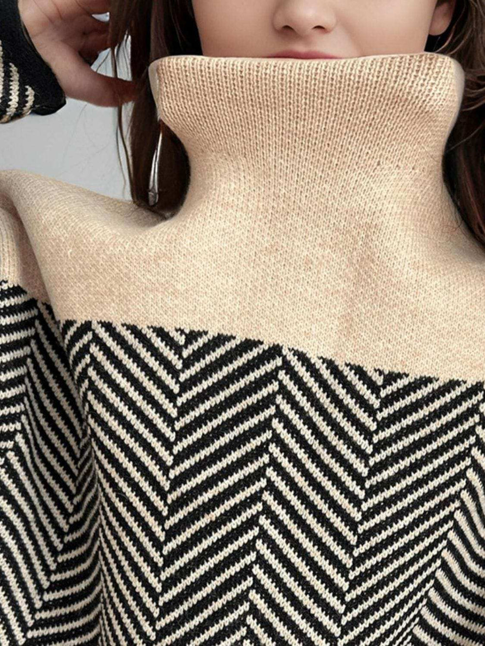 Contrast Turtleneck Long Sleeve Sweater - Trendsi - Flyclothing LLC