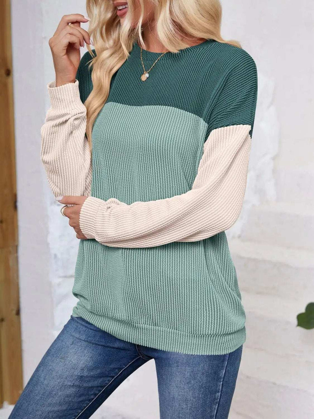 Color Block Round Neck Long Sleeve Sweatshirt - Trendsi - Flyclothing LLC
