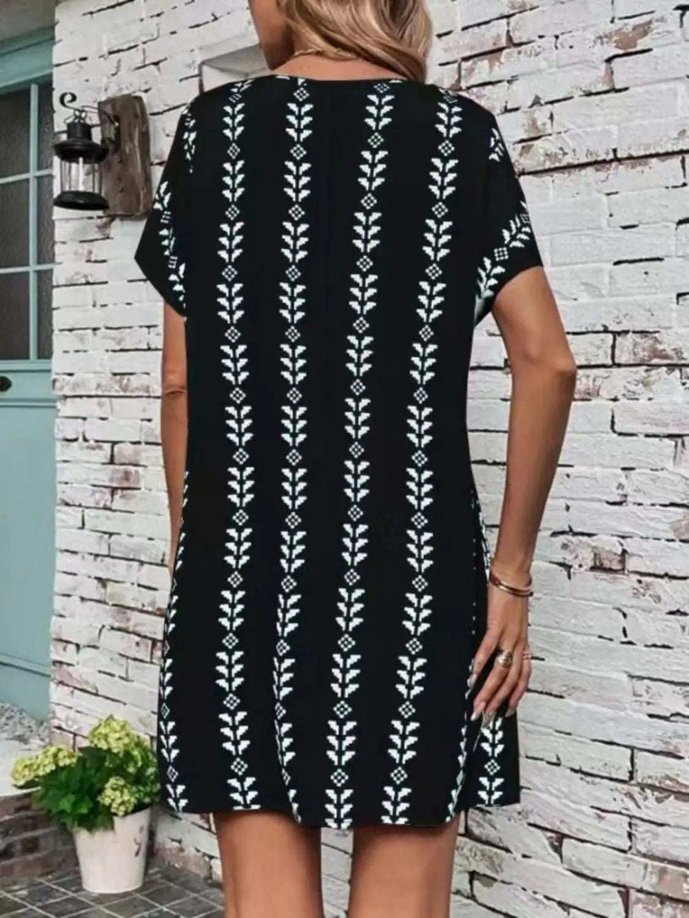 Printed Round Neck Short Sleeve Dress - Trendsi - Flyclothing LLC