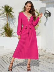 V-Neck Long Sleeve Pleated Dress - Trendsi
