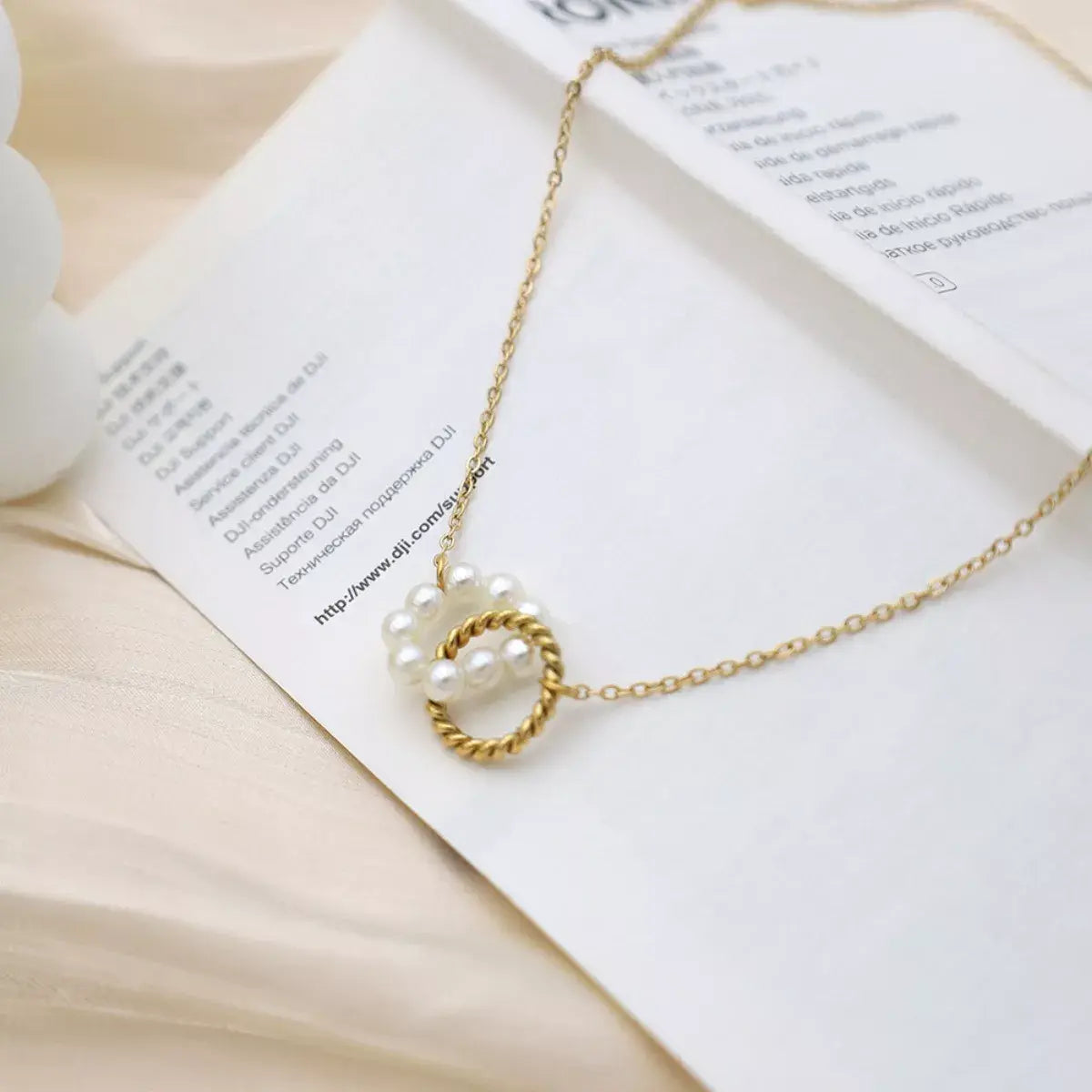 18K Gold-Plated Pearl Twisted Pendant Necklace - Trendsi - Flyclothing LLC