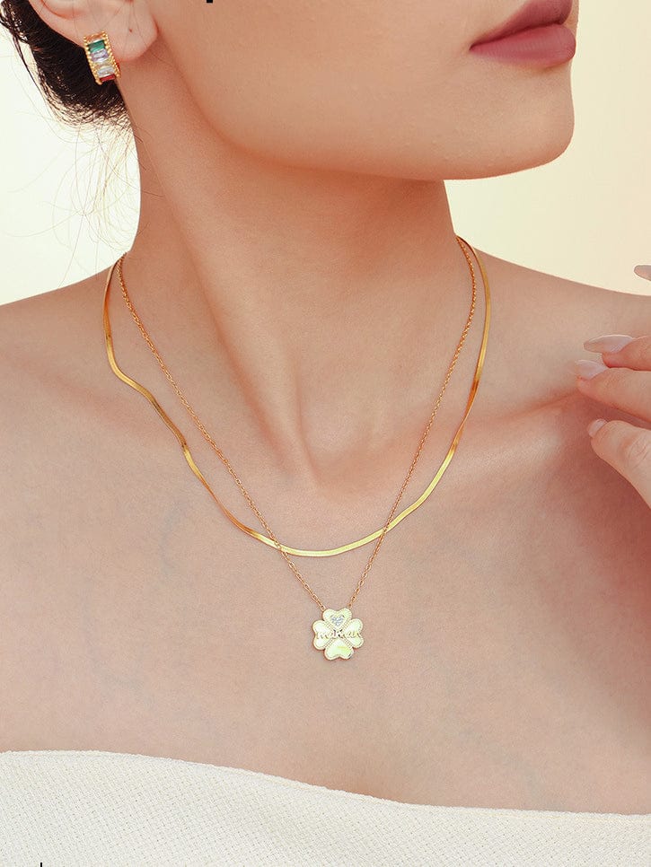 2 Piece 18K Gold-Plated Inlaid Zircon Lucky Clover Necklace - Trendsi