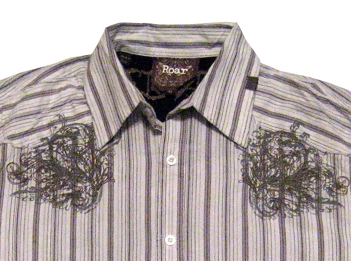 Roar Clothing Relentless II Shirt (close up)
