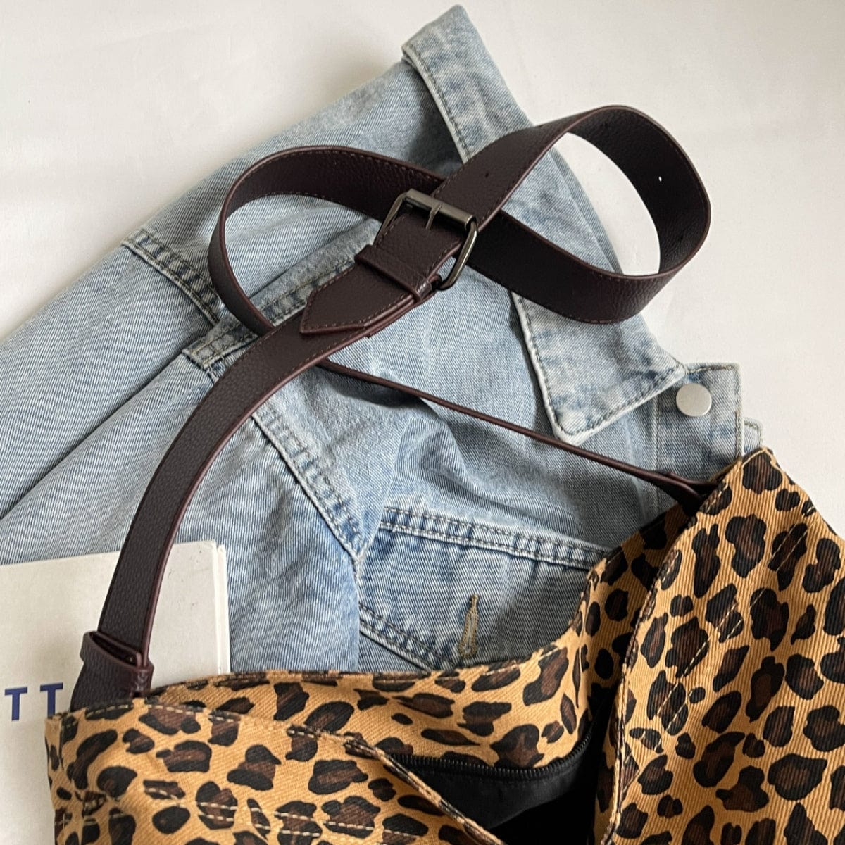 Leopard Adjustable Strap Tote Bag - Trendsi