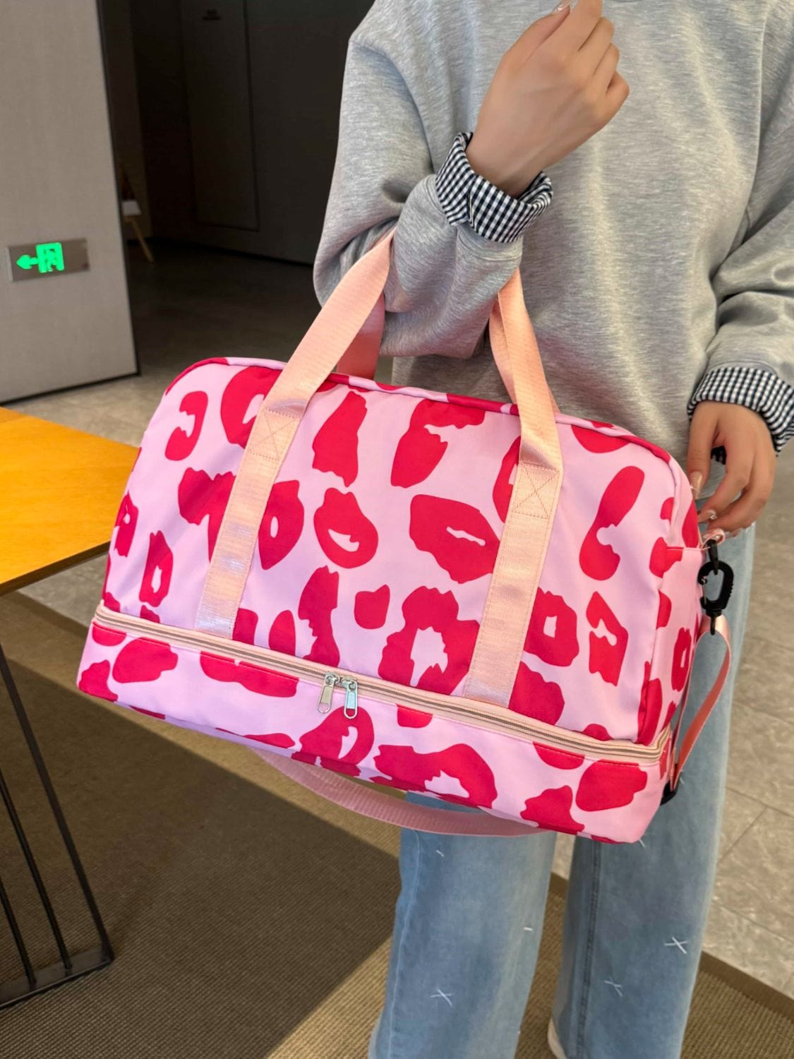 Oxford Cloth Leopard Travel Bag - Trendsi