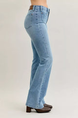 Judy Blue Full Size Mid Rise Bootcut Jeans with Contrast Wash & Front Patch Pockets Plus Size - Trendsi - Flyclothing LLC
