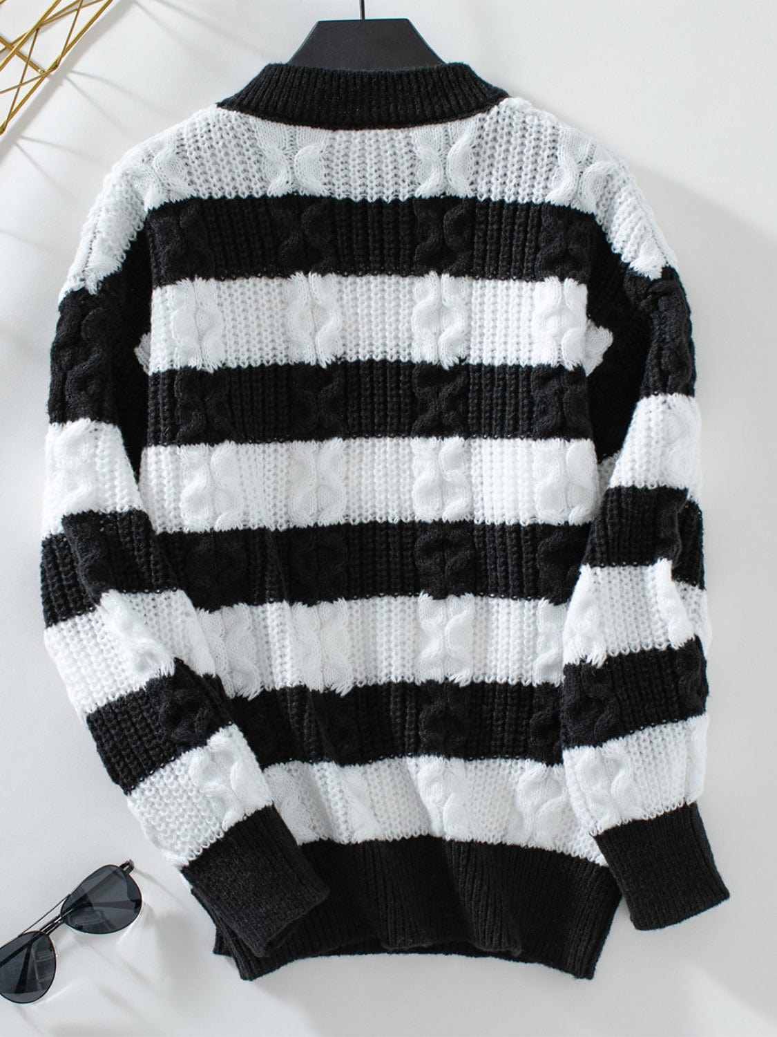 Striped Round Neck Long Sleeve Sweater - Trendsi