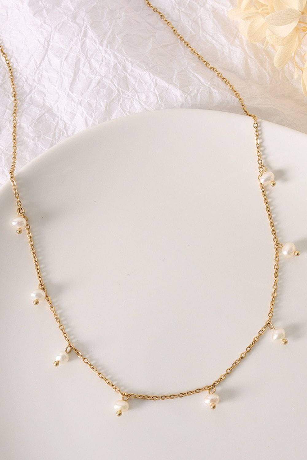 18K Gold-Plated Titanium Steel Pearl Necklace - Trendsi