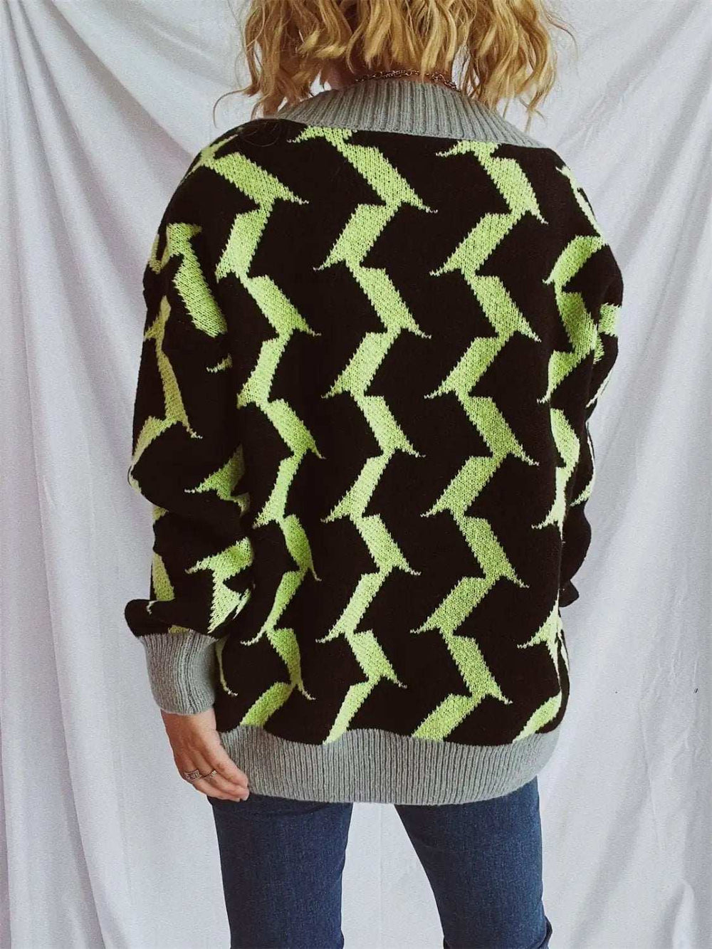 Contrast Trim Geometric V-Neck Long Sleeve Cardigan - Trendsi - Flyclothing LLC