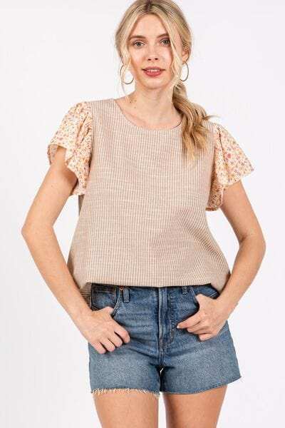 Ces Femme Round Neck Floral Short Sleeve Top - Trendsi - Flyclothing LLC