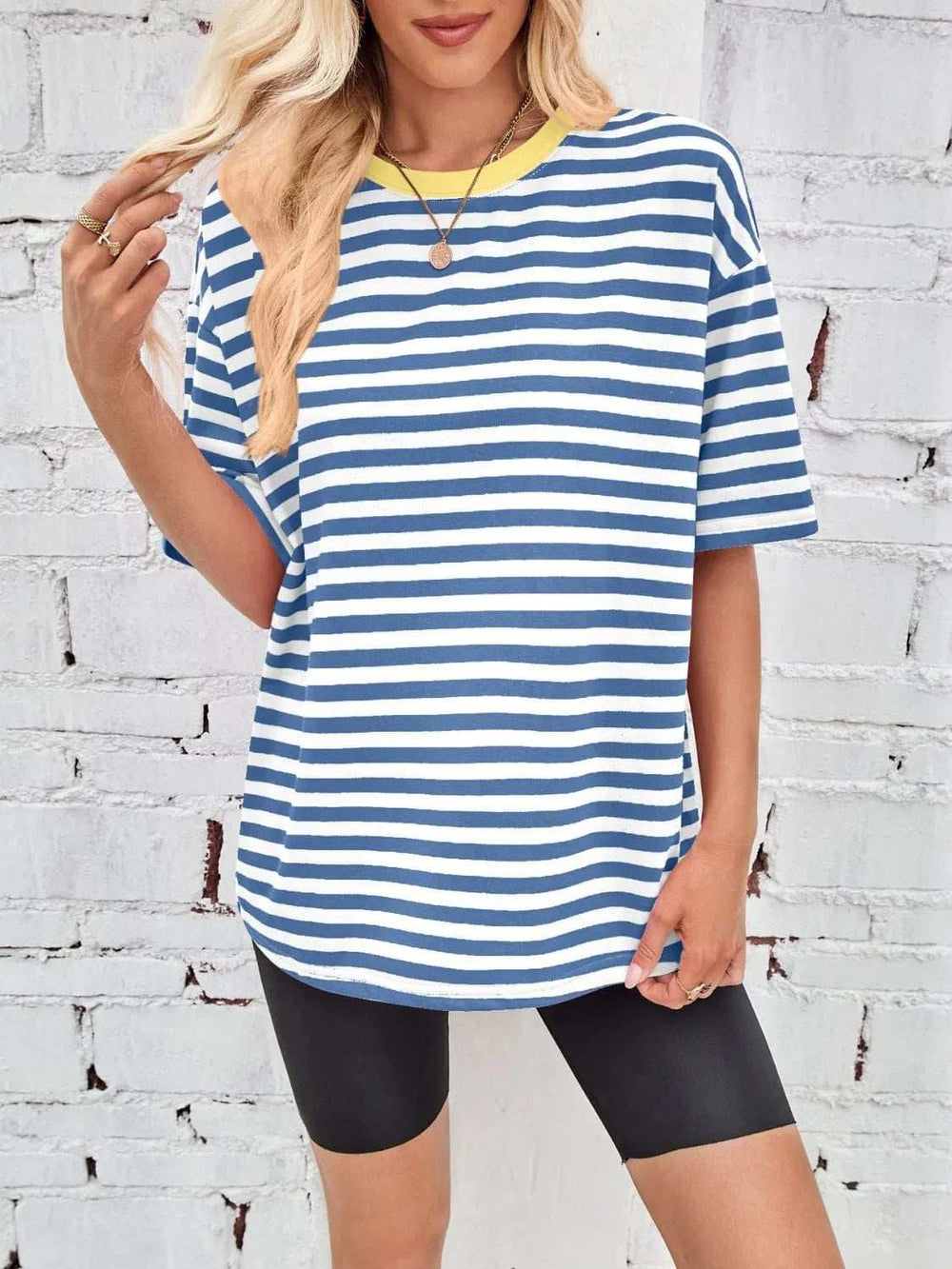 Contrast Striped Round Neck T-Shirt - Trendsi - Flyclothing LLC