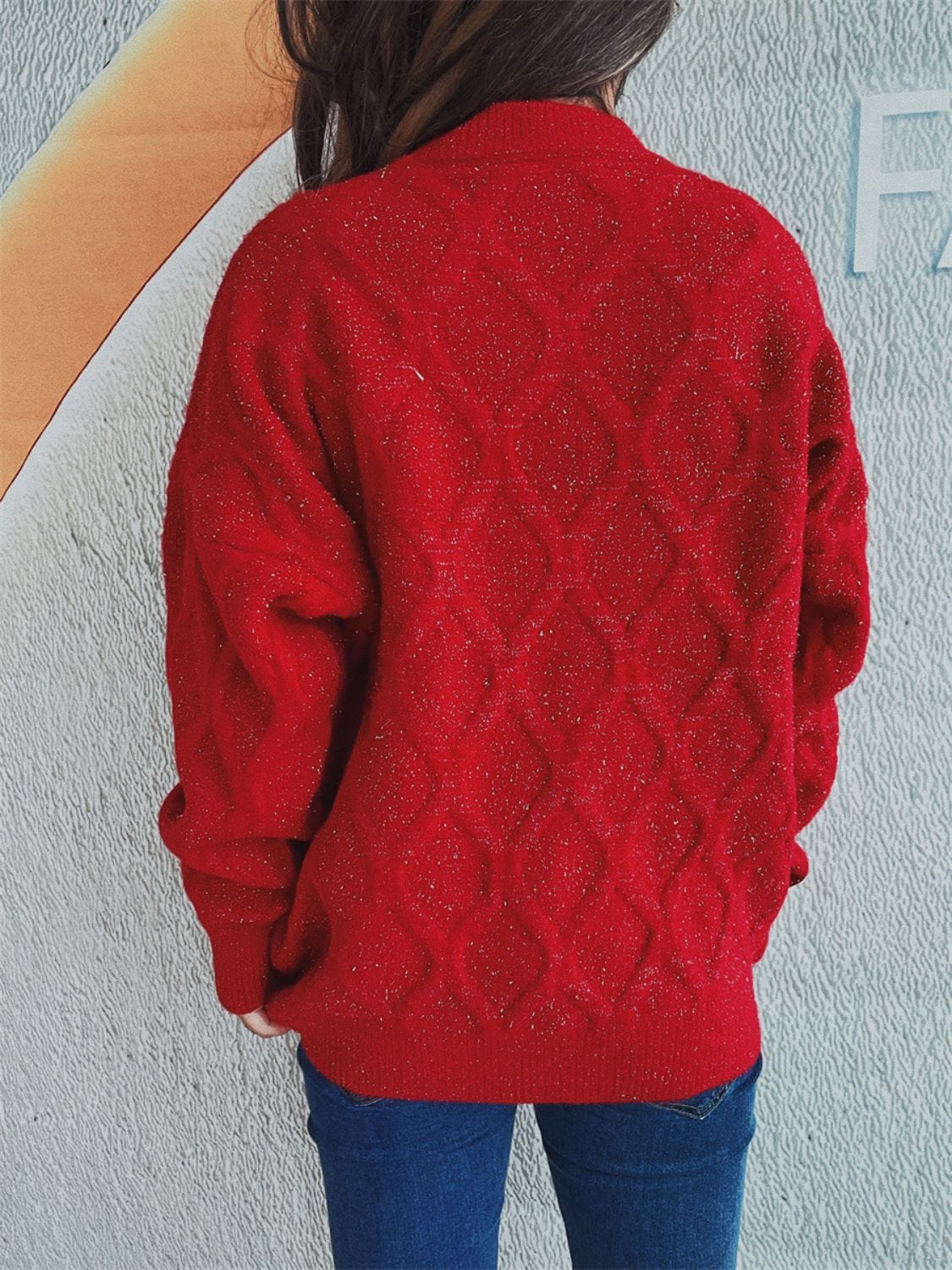 Diamond Round Neck Long Sleeve Sweater - Trendsi