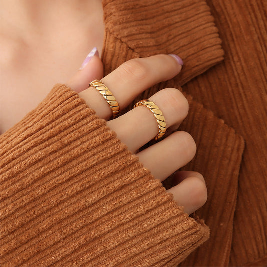 Titanium Steel Gold-Plated Ring Trendsi
