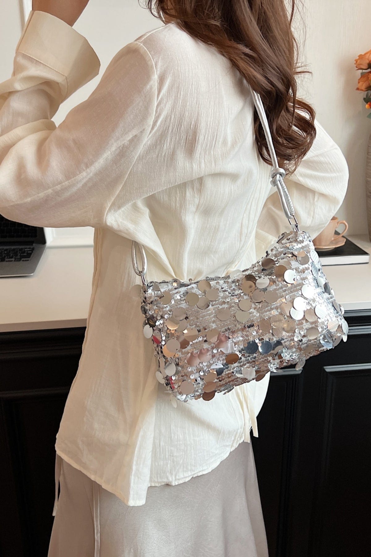 Sequin Knotted Straps Shoulder Bag - Trendsi