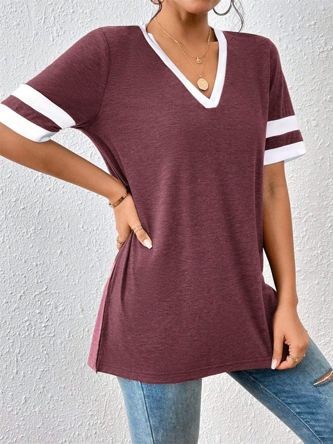 Contrast Trim V-Neck Short Sleeve T-Shirt - Trendsi - Flyclothing LLC