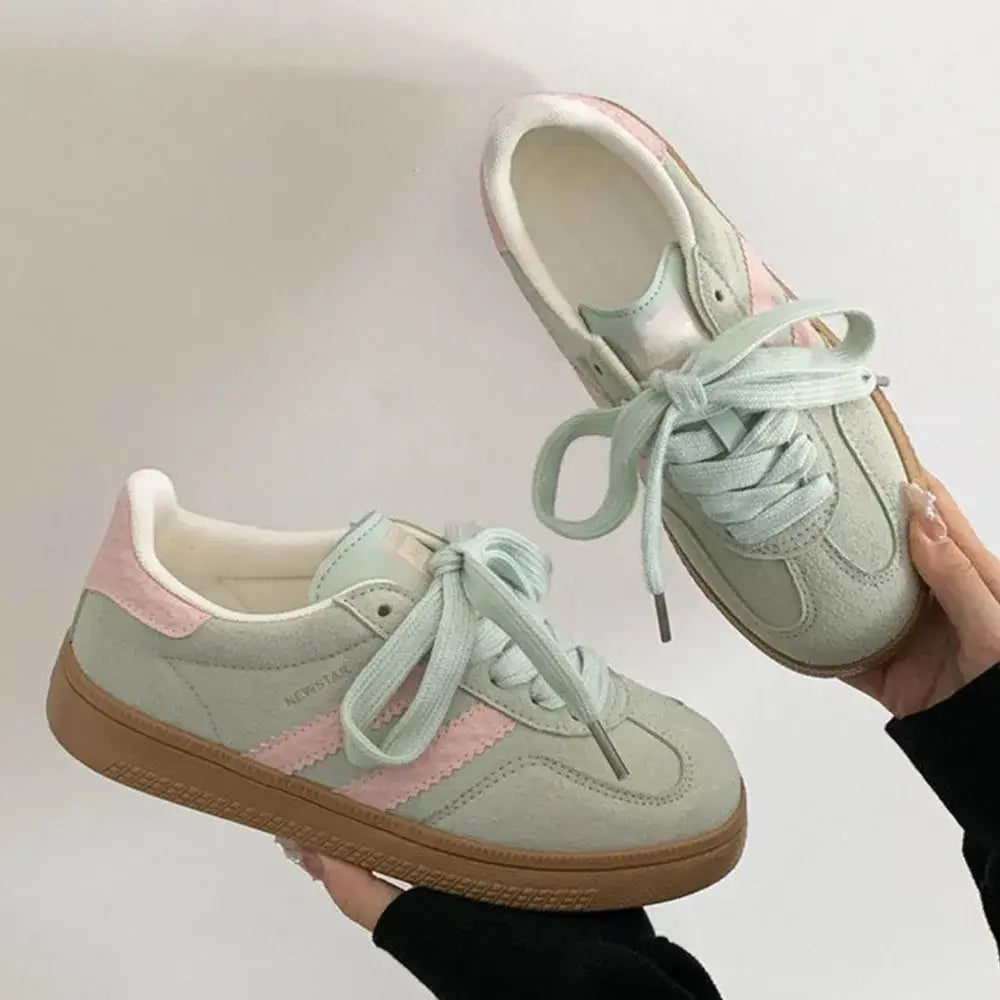 Contrast Round Toe Flat Sneakers - Trendsi - Flyclothing LLC