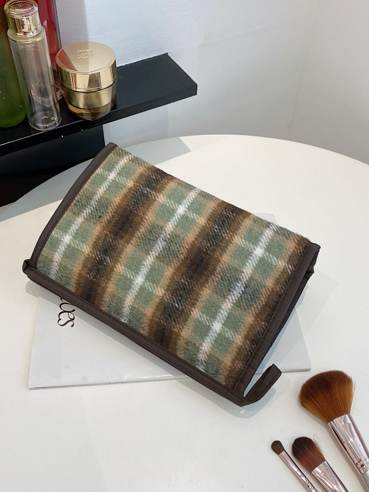 Contrast Plaid Clutch with Zipper - Trendsi