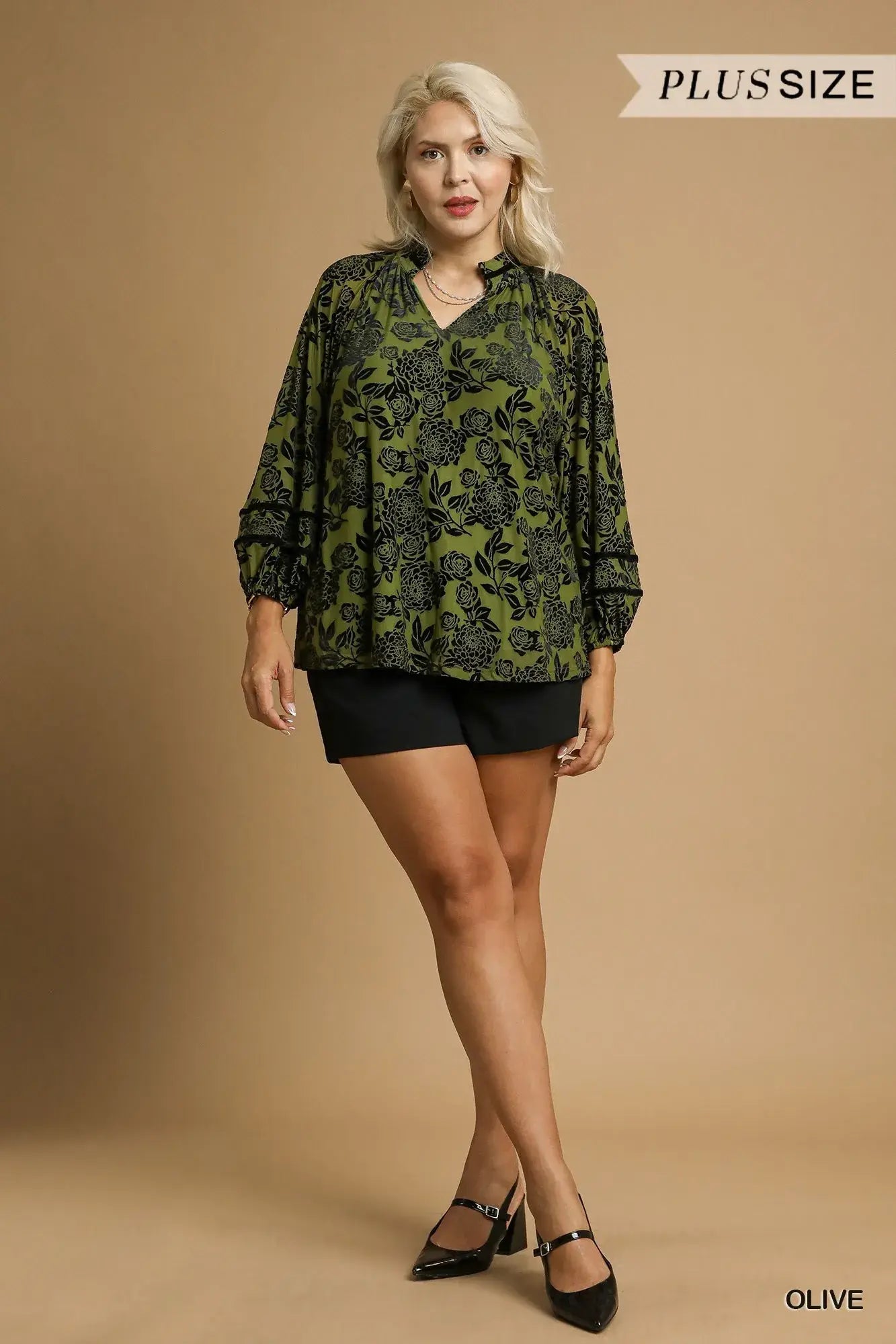 Umgee Full Size Floral Velvet Blouse with Balloon Sleeves Plus Size - Trendsi - Flyclothing LLC