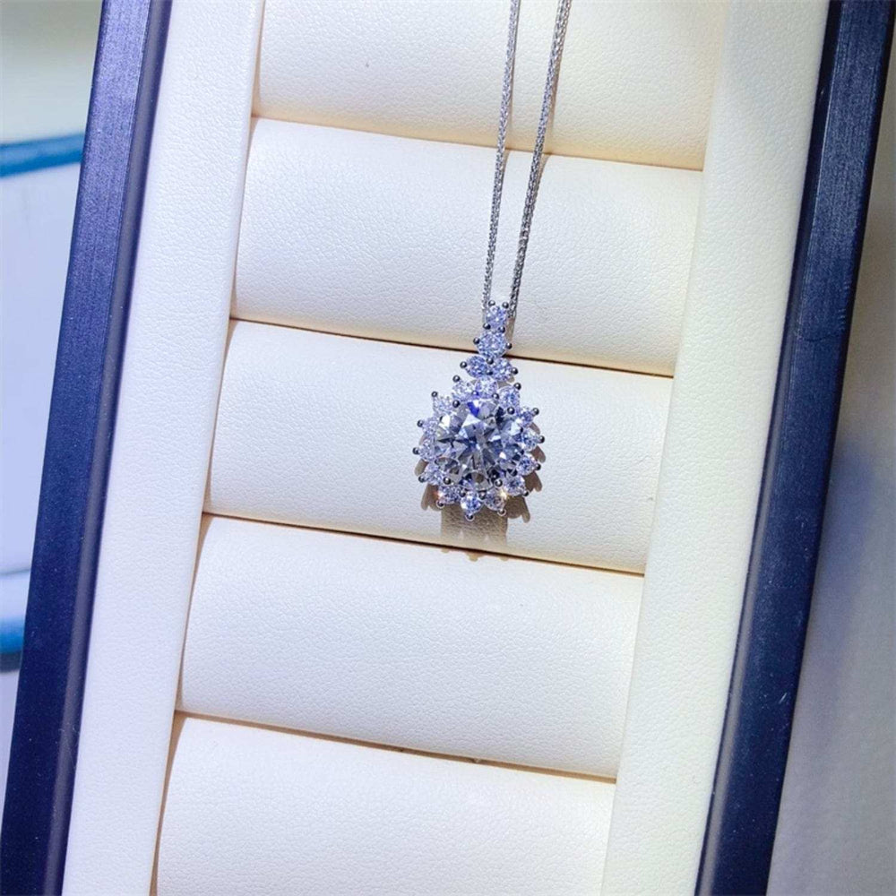 5 Carat Moissanite 925 Sterling Silver Pendant Necklace - Trendsi - Flyclothing LLC