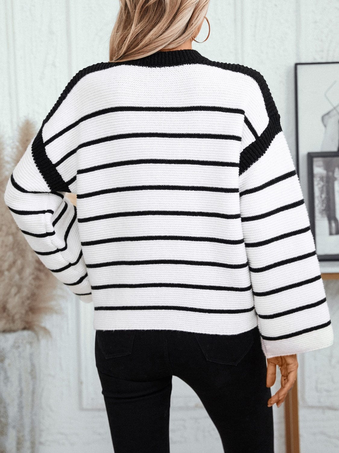 Striped Round Neck Long Sleeve Sweater - Trendsi