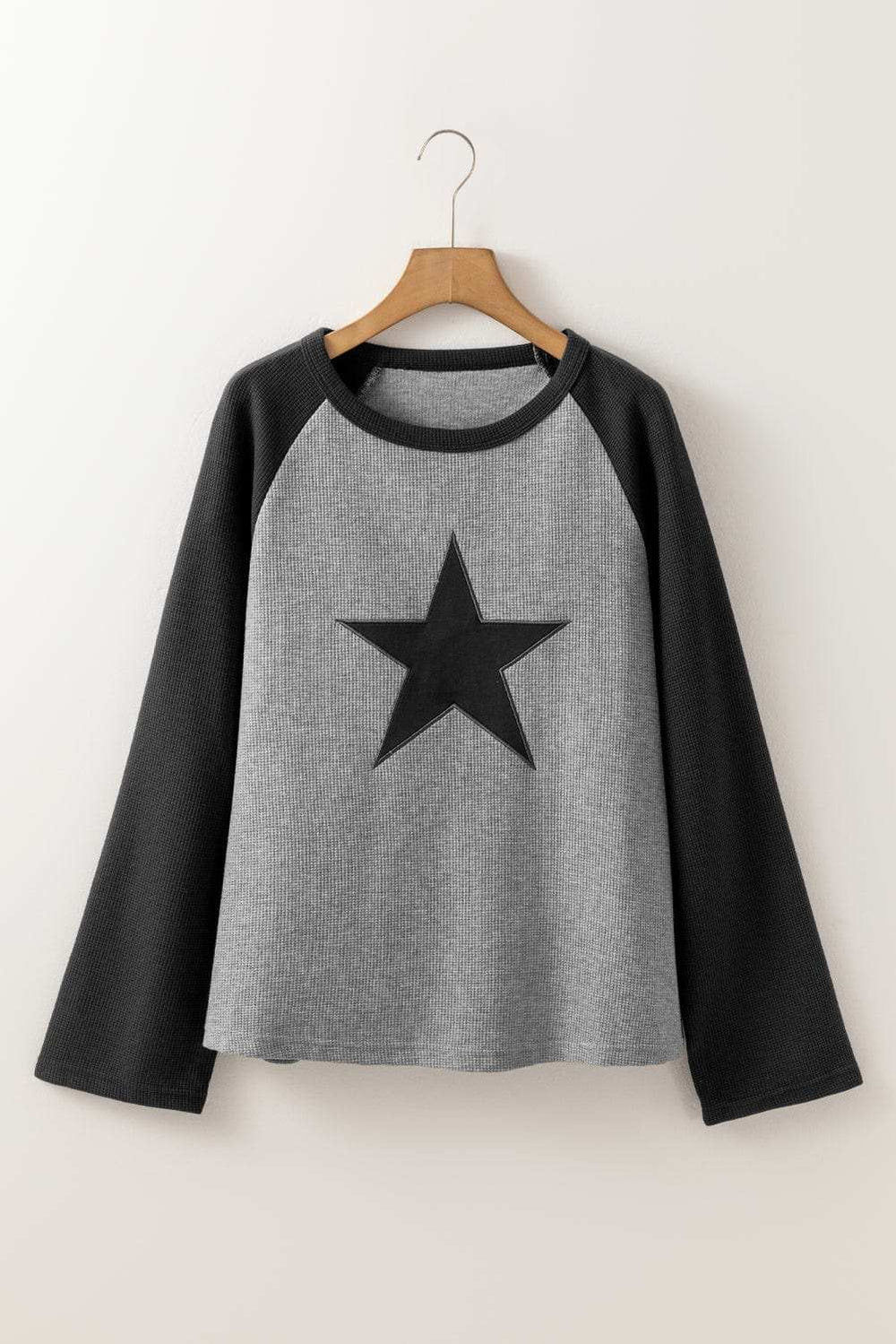 Star Round Neck Raglan Sleeve Top - Trendsi - Flyclothing LLC
