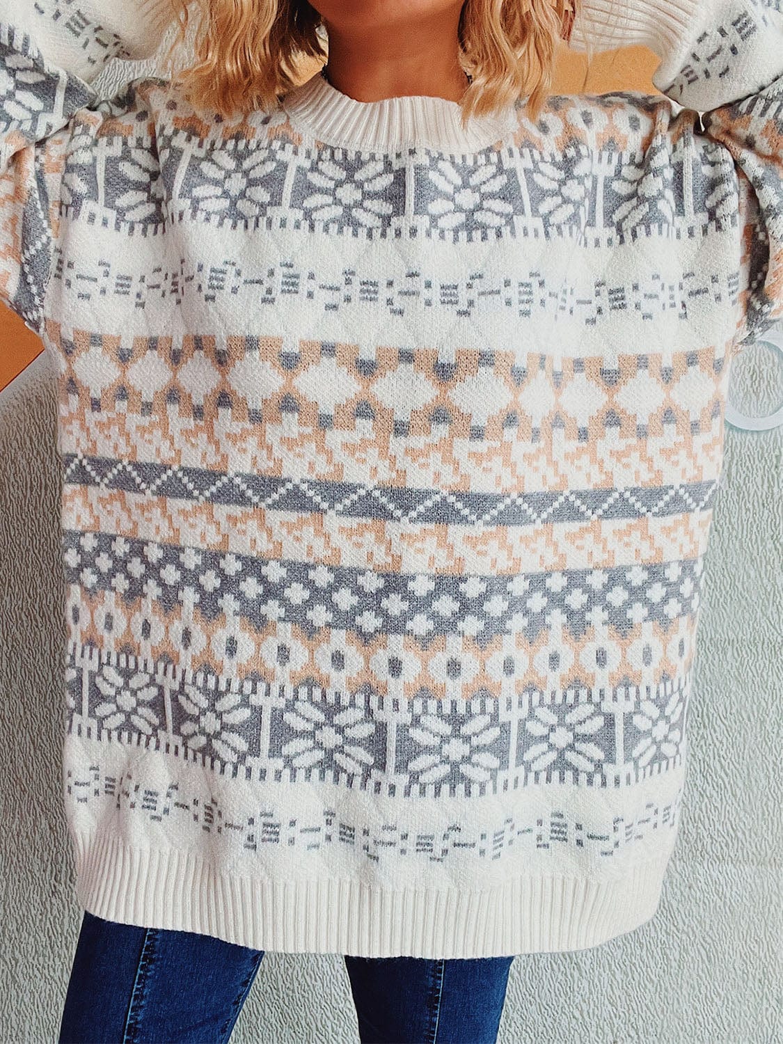 Geometric Round Neck Dropped Shoulder Sweater - Trendsi